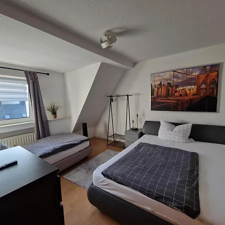 Wohnen Auf Zeit Monteurunterkunft & Uebergangswohnungen Apartament *