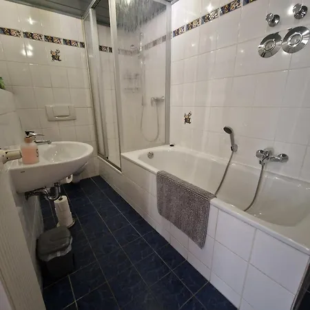 Wohnen Auf Zeit Monteurunterkunft&übergangswohnungen