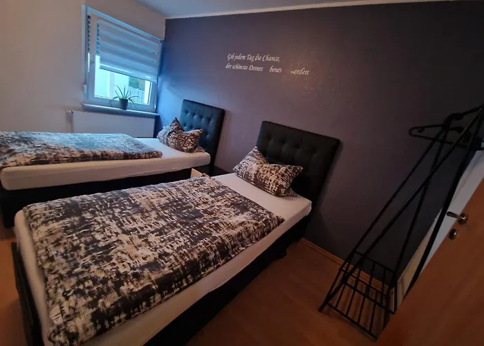 Wohnen Auf Zeit Monteurunterkunft & Uebergangswohnungen Apartamento