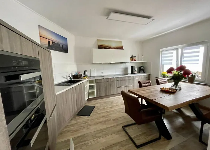 Wohnen Auf Zeit Monteurunterkunft & Uebergangswohnungen Apartamento