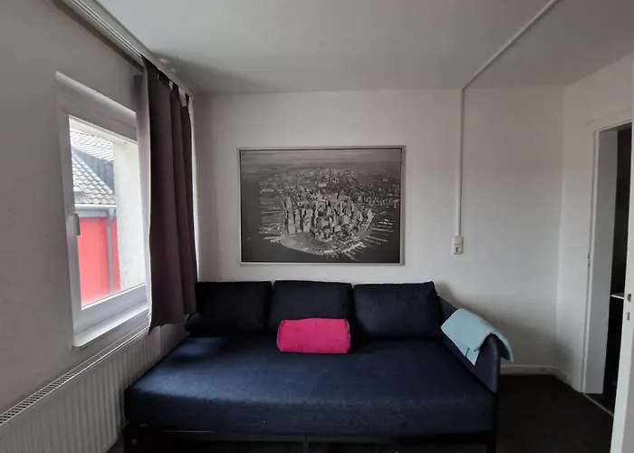 Wohnen Auf Zeit Monteurunterkunft & Uebergangswohnungen *